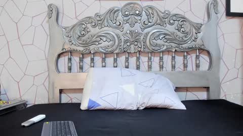 Snapshot of jackmacson chatting on 02/04/25, 01:45 jackmacson online show from 02/04/25, 01:45