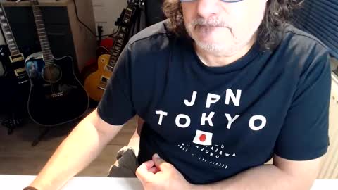 Jack independent model  online show from 06/05/26, 09:31