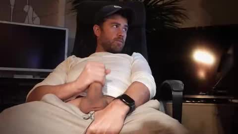 Snapshot of jackoffdude85 chatting on 11/25/25, 03:39 Colten Carter online show from 11/25/25, 03:39