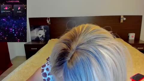 sallyevans online show from 02/11/25, 04:46