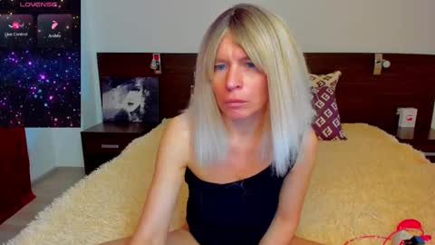 sallyevans online show from 03/03/25, 05:09