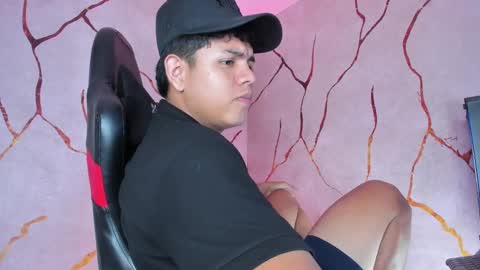 Snapshot of jacksonparker_ chatting on 12/30/24, 10:12 Jackson online show from 12/30/24, 10:12