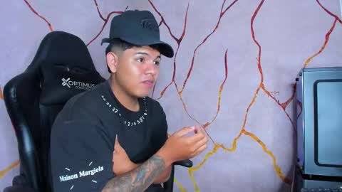 Snapshot of jacksonparker_ chatting on 01/03/25, 10:08 Jackson online show from 01/03/25, 10:08