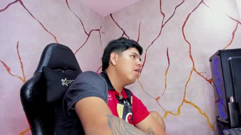 Snapshot of jacksonparker_ chatting on 01/17/25, 10:12 Jackson online show from 01/17/25, 10:12