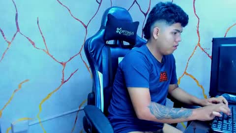 Snapshot of jacksonparker_ chatting on 02/06/25, 11:58 Jackson online show from 02/06/25, 11:58