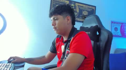 Snapshot of jacksonparker_ chatting on 02/16/25, 12:10 Jackson online show from 02/16/25, 12:10