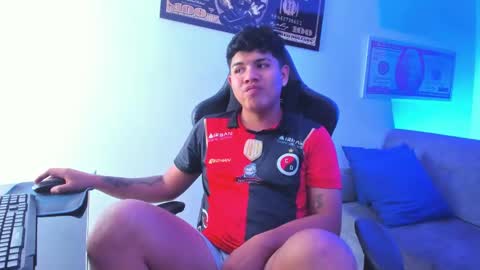 Snapshot of jacksonparker_ chatting on 02/18/25, 07:30 Jackson online show from 02/18/25, 07:30