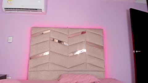 Snapshot of jacksonparker_ chatting on 02/28/25, 05:04 Jackson online show from 02/28/25, 05:04