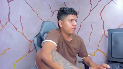 Snapshot of jacksonparker_ chatting on 03/01/25, 08:21 Jackson online show from 03/01/25, 08:21