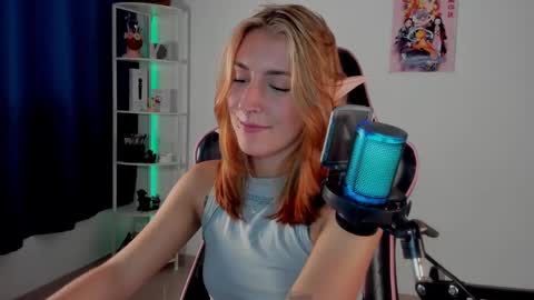 Linda Sofia help me get to 100 thumbs up online show from 01/13/25, 07:32