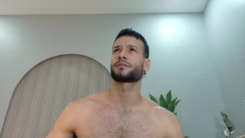 Snapshot of jacob_benelli chatting on 07/11/26, 12:13 Jaco online show from 07/11/26, 12:13