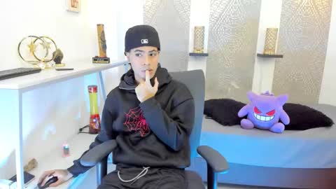 jacob_blackwell online show from 12/14/25, 07:29