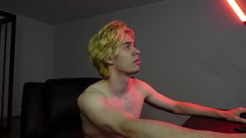 Snapshot of jacob_devon chatting on 02/07/26, 07:01 JACOB DEVON online show from 02/07/26, 07:01