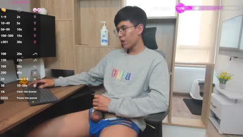 Snapshot of jacob_evans03 chatting on 01/11/25, 08:10 Jacob Evans online show from 01/11/25, 08:10