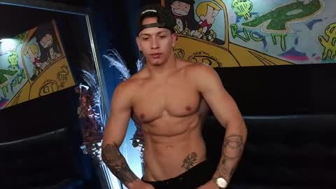 JACOB JAMES online show from 04/22/26, 02:03