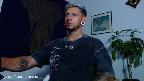 Michael Caicedo online show from 10/09/25, 05:27