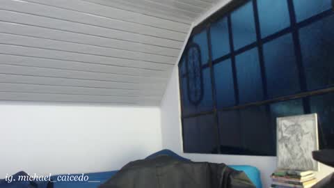 Michael Caicedo online show from 05/31/26, 04:20