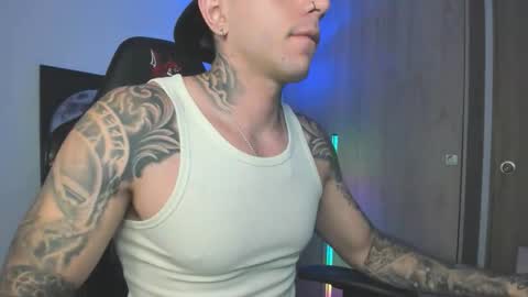 Snapshot of jacobb116 chatting on 10/17/25, 12:14 jacobb116 online show from 10/17/25, 12:14