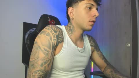 Snapshot of jacobb116 chatting on 10/22/25, 12:22 jacobb116 online show from 10/22/25, 12:22