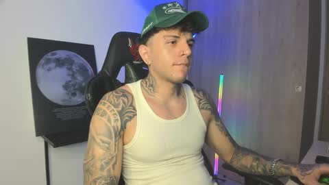 Snapshot of jacobb116 chatting on 10/25/25, 12:18 jacobb116 online show from 10/25/25, 12:18