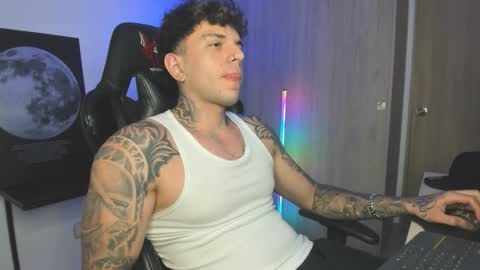 Snapshot of jacobb116 chatting on 10/30/25, 12:23 jacobb116 online show from 10/30/25, 12:23