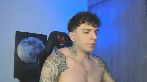 Snapshot of jacobb116 chatting on 11/05/25, 01:05 jacobb116 online show from 11/05/25, 01:05