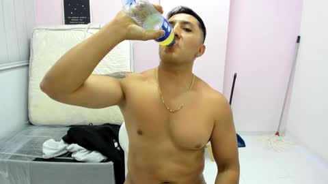 jacobiwalker online show from 10/13/25, 10:32