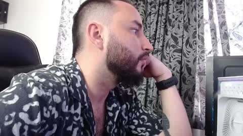 jacobkingd online show from 02/12/25, 09:22