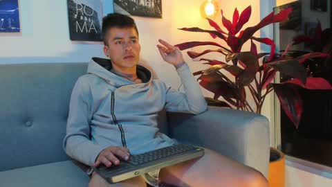 JACOB STONES online show from 01/30/25, 06:46