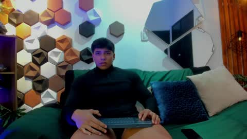 Snapshot of jacobstonne chatting on 03/31/26, 11:32 Jacob Stonne online show from 03/31/26, 11:32