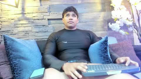 Snapshot of jacobstonne chatting on 04/05/26, 11:40 Jacob Stonne online show from 04/05/26, 11:40