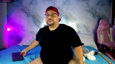 daddy sir master bear online show from 04/17/26, 11:13