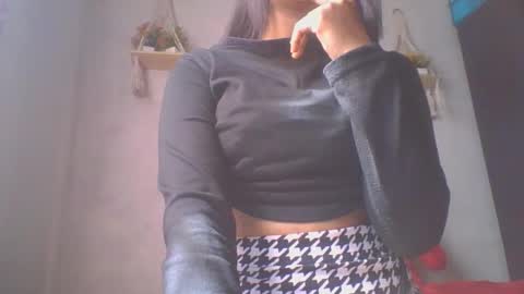 jacqueline_fernandez online show from 02/13/25, 06:52