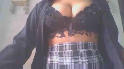 jacqueline_fernandez online show from 11/10/25, 06:56