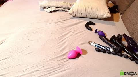 JacqueLynexxyz online show from 04/02/26, 01:09