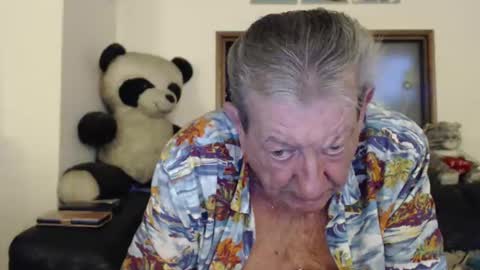 Jacques online show from 04/25/26, 04:37