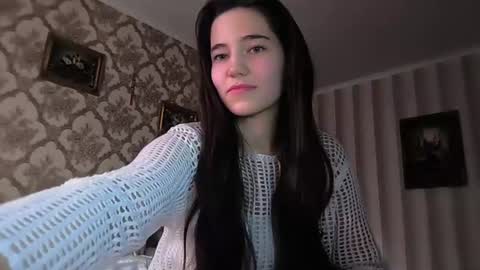 Snapshot of jacquirounkles chatting on 07/30/26, 10:47 Lara online show from 07/30/26, 10:47