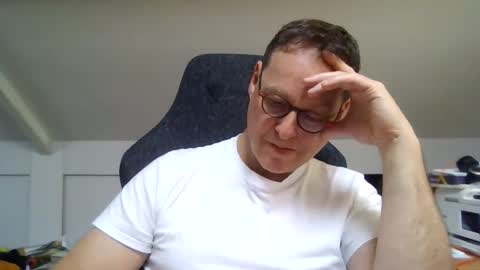 Snapshot of jacsfinestfantasy chatting on 02/12/26, 01:28 FineAndSimple online show from 02/12/26, 01:28