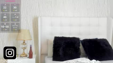 Jacub online show from 10/17/25, 01:20