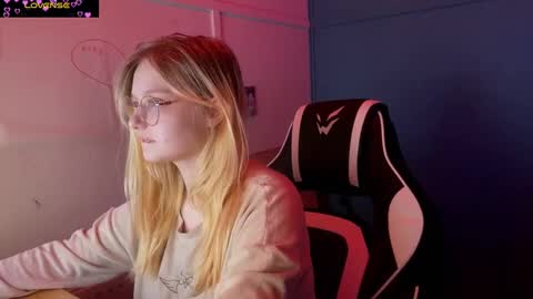 Snapshot of jacywinslat chatting on 03/08/25, 06:16 jacywinslat online show from 03/08/25, 06:16