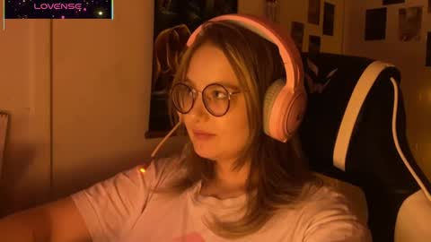 Snapshot of jacywinslat chatting on 10/05/25, 08:40 jacywinslat online show from 10/05/25, 08:40