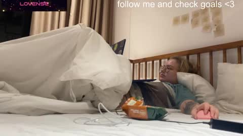 jacywinslat online show from 12/20/25, 05:53