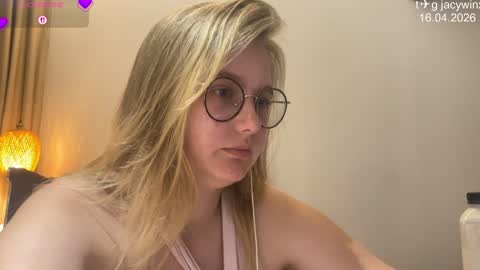 jacywinslat online show from 04/16/26, 07:14