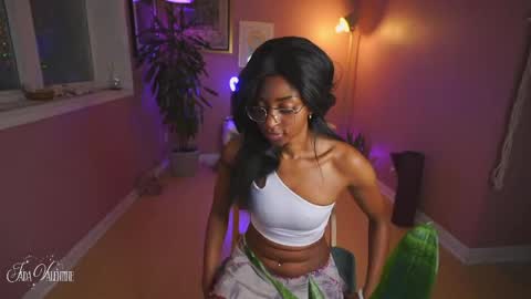 Jada online show from 03/23/26, 12:03