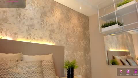 Jada Kai online show from 09/24/25, 12:25