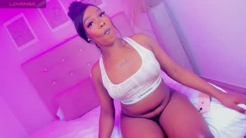 Vanniall online show from 02/21/26, 08:15