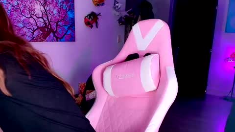 Snapshot of jade49 chatting on 02/14/25, 03:00 Jade49 online show from 02/14/25, 03:00