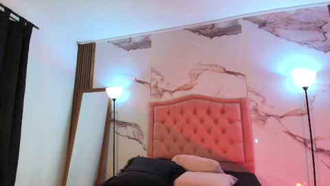 Jade  online show from 04/14/26, 02:45