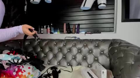 Snapshot of jade_brown_ chatting on 09/09/25, 02:55 Jade online show from 09/09/25, 02:55