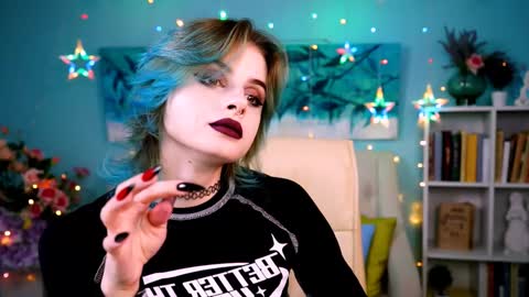 Snapshot of jade_castle chatting on 01/10/25, 05:24 jade_castle online show from 01/10/25, 05:24